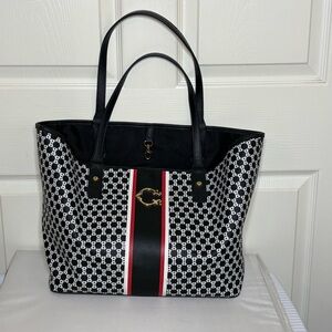 C. Wonder large Signature Tote
